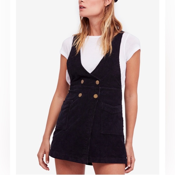 Free People Dresses & Skirts - Free People ‘Canyonlands’ Cord Jumper Overall Mini Dress Sz 8 Black Corduroy